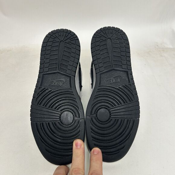 Nike Air Jordan 1 Retro High GS “Aluminum” 2024 - Picture 7 of 8